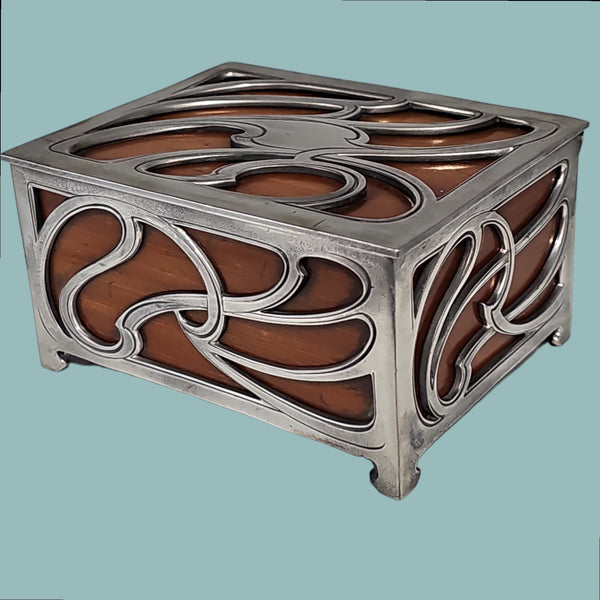 Fabulous WMF Art Nouveau Silver Plated Filigree Box With Cedar Wood Lining C1900